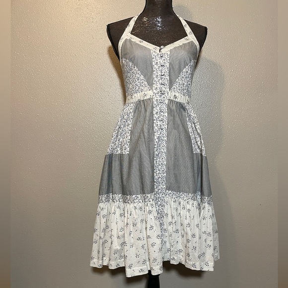 LA Vie Midi Dress - Picture 1 of 9